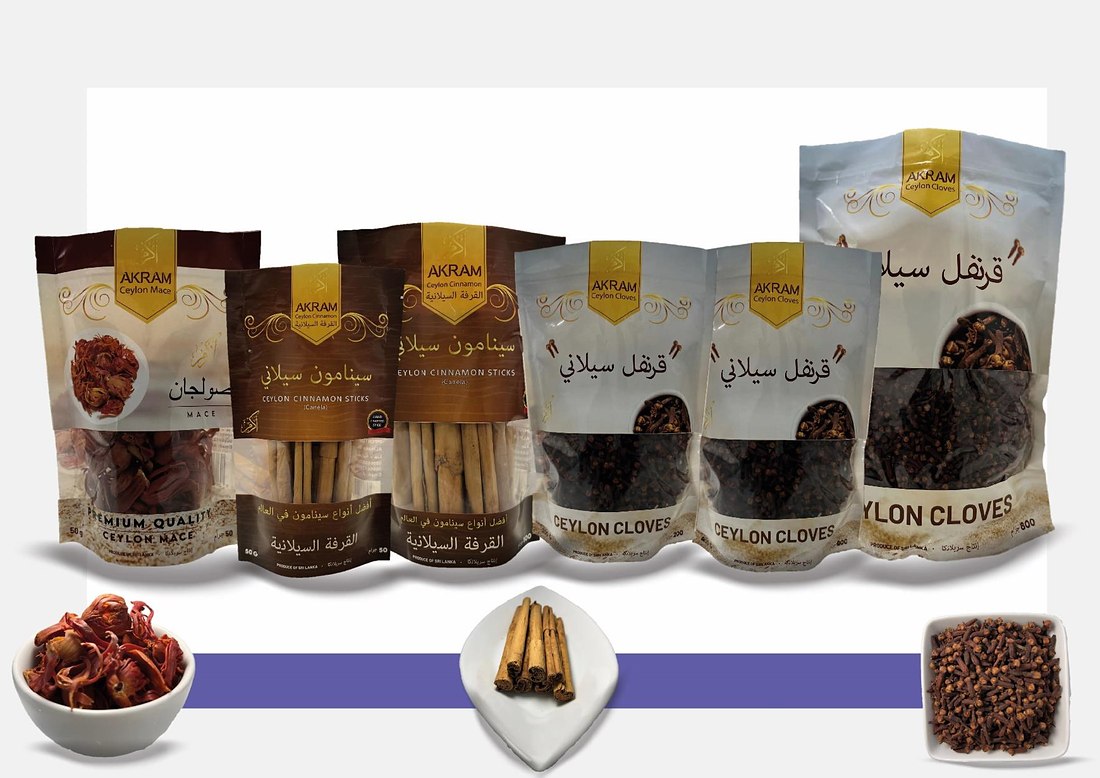 Customer-branded Ceylon mace, cinnamon and clove pouches