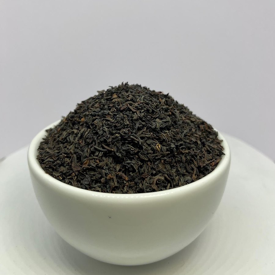 Bowl of Pure Ceylon Flowery Broken Orange Pekoe Fannings One black tea (STD 669)